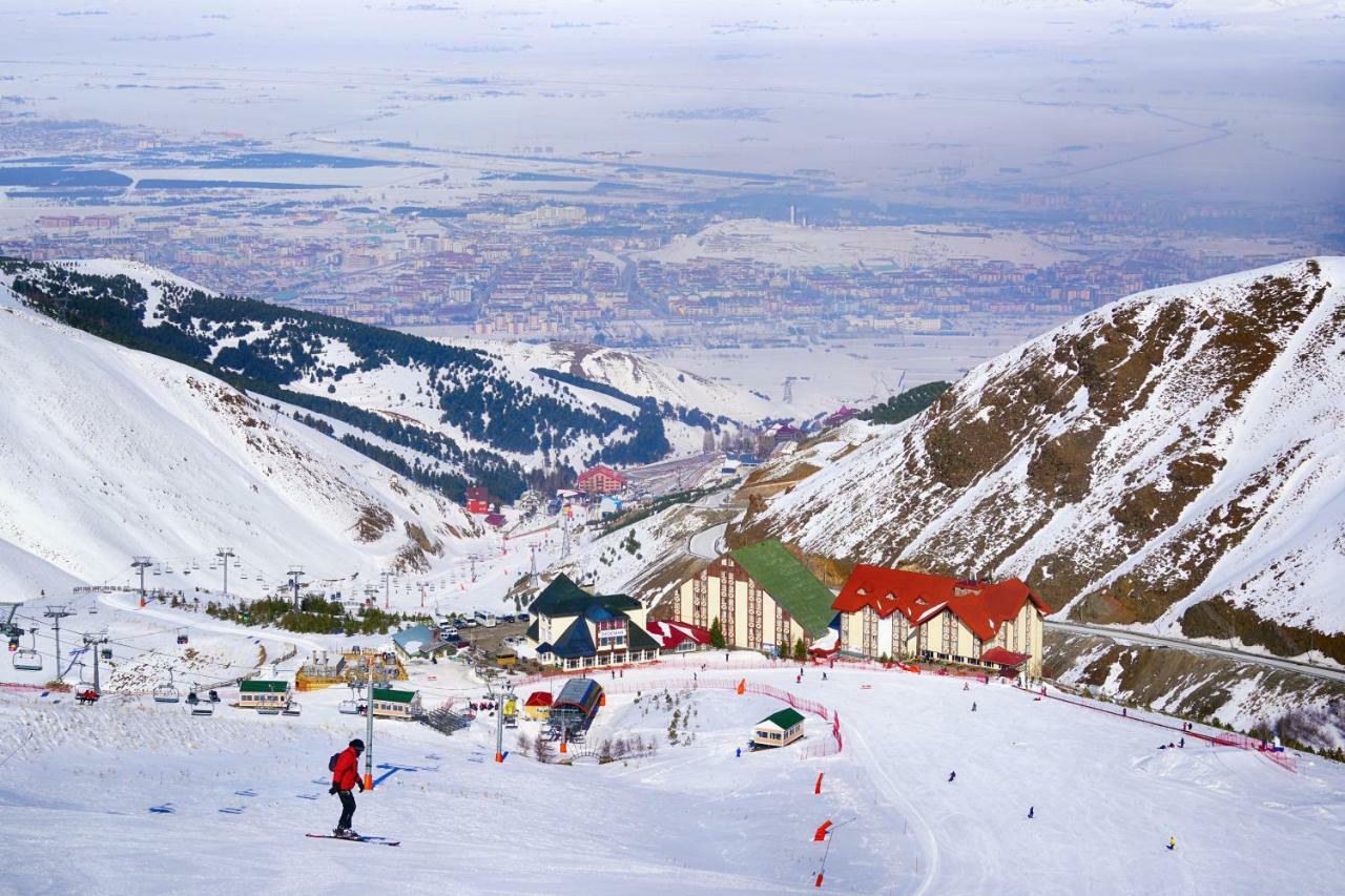 Dedeman Palandoken Resort Hotel Erzurum Exterior foto