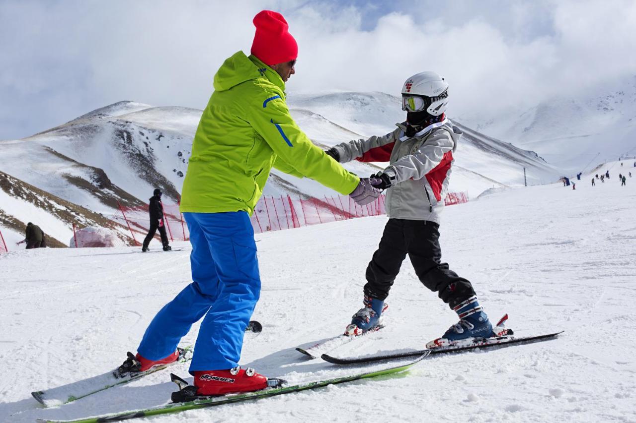Dedeman Palandoken Resort Hotel Erzurum Exterior foto
